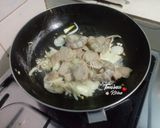 Foto langkah ke 5 dari resep Tumis Telur Enoki Saus Blackpaper.