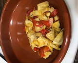 Foto del paso 3 de la receta: Tortilla de corazones de alcachofa y tiras de pimiento asado