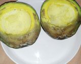 Foto langkah ke 2 dari resep Avocado Egg Bake.