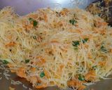 Foto langkah ke 4 dari resep Risol Bihun Kulit lumpia.