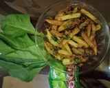 A picture of step 5 of Green spinach fries.