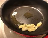 A picture of step 5 of Cheese in Hamburg Steak.