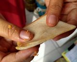 Foto langkah ke 3 dari resep Roti Tawar Krispi isi Coklat.