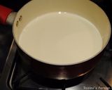 A picture of step 1 of Persian rice flour pudding (Fereni).