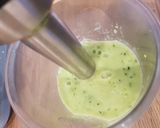 Frissítő zöld smoothie recept fázis 2 fotója
