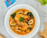Foto langkah ke 7 dari resep Tom Yam Seafood Creamy.