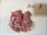 ♪Juicy Karaage Number 1 ♪ de "Steins;Gate"