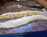 Foto del paso 7 de la receta: Rosca de cebolla de verdeo y Queso 🧀 🧀 🧀 🧀