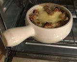Une image de l'étape 8 de Soupe à l’oignon.