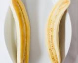 A picture of step 2 of Banana split.