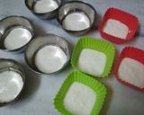 A picture of step 2 of Stuffed muffins idli.