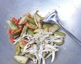 Foto langkah ke 3 dari resep Sambal Terong Teri Mantap😋.