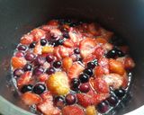 Foto del paso 2 de la receta: Mermela de frutillas y arándanos