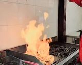 Foto del paso 4 de la receta: Hamburguesas flameadas