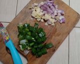 Foto langkah ke 2 dari resep 6. sayur pakcoy telur puyuh.