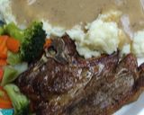 A picture of step 11 of Lamb including Gravy.