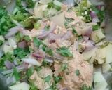 A picture of step 3 of Attay kai pakoray.