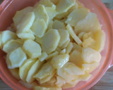 Foto del paso 3 de la receta: Patatas para tortilla al microondas