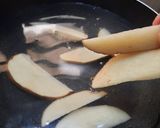 A picture of step 5 of Mexican potato wedges.