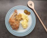 Fehérboros sült csirkecomb vele sült hagymával recept fázis 4 fotója