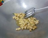 Foto langkah ke 5 dari resep Bakmi Jawa Mie Pipih Pedas Dengan Tempe dan Chicken Nugget.