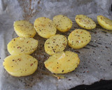 Foto del paso 5 de la receta: Chuletón de ternera con patatas al grill doble
