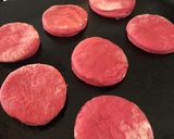 Foto del paso 10 de la receta: Hamburguesa de garbanzo con pan de remolacha