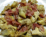 Foto del paso 3 de la receta: Alcachofas rehogadas con jamón serrano