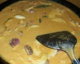 Foto langkah ke 4 dari resep 24. Gulai Baby Cumi dan Rebung Muda.