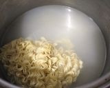 Foto langkah ke 1 dari resep Cimilor (aci, mie, telor).