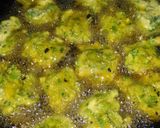 A picture of step 5 of Dahi Phulki.