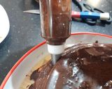 A picture of step 9 of Chocolate double decker cake🎂.