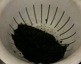 A picture of step 1 of Trieste-Style Creamed Spinach.