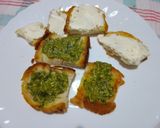 Foto del passaggio 2 della ricetta Bruschette di pane rustico