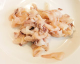 Foto del paso 1 de la receta: Calamares rellenos del  propio calamar y de Panceta ibérica