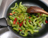 梅醬涼拌青苦瓜(簡單料理)的食譜步驟5照片