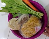 Foto langkah ke 1 dari resep Mie Goreng Kampung.