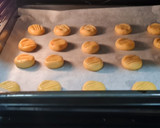 Foto del paso 4 de la receta: Galletas de mantequilla con chocolate blanco y almendra