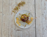 Foto del paso 6 de la receta: Pancakes de matcha con pistachos