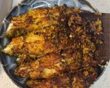 A picture of step 5 of Fried Fish w/ Salted Chili Lemongrass | Cá Chiên Muối Sả Ớt.