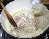 Foto del paso 3 de la receta: Risotto de Hongos de Pino