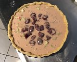 Une image de l'étape 12 de Tarte pêches de vigne et rhubarbe (pâte brisée à la pêche).