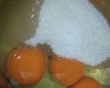 Foto langkah ke 1 dari resep Vanilla sponge cake (fruit cake decoration).