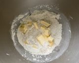 Une image de l'étape 3 de Pâte brisée aux deux farines et lait entier.