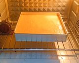Foto langkah ke 4 dari resep Easy Banana Cake - Kue Pisang Tanpa Mixer.