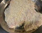 Foto langkah ke 1 dari resep Chicken katsu curry rice.
