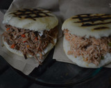 Foto del paso 2 de la receta: Arepas rellenas con carne mechada y con pollo