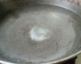 A picture of step 1 of Cauliflower Manchurian.