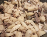 A picture of step 3 of Bison/Buffalo Potatoes and Onion.
