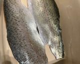 Une image de l'étape 2 de Gravlax de truite.